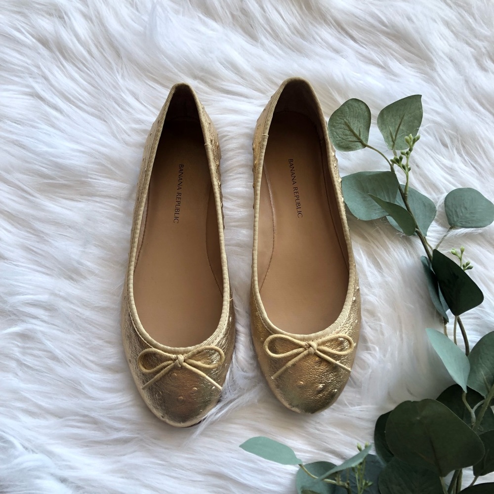 Women’s Banana Republic Gold Ballet Ashley Flats